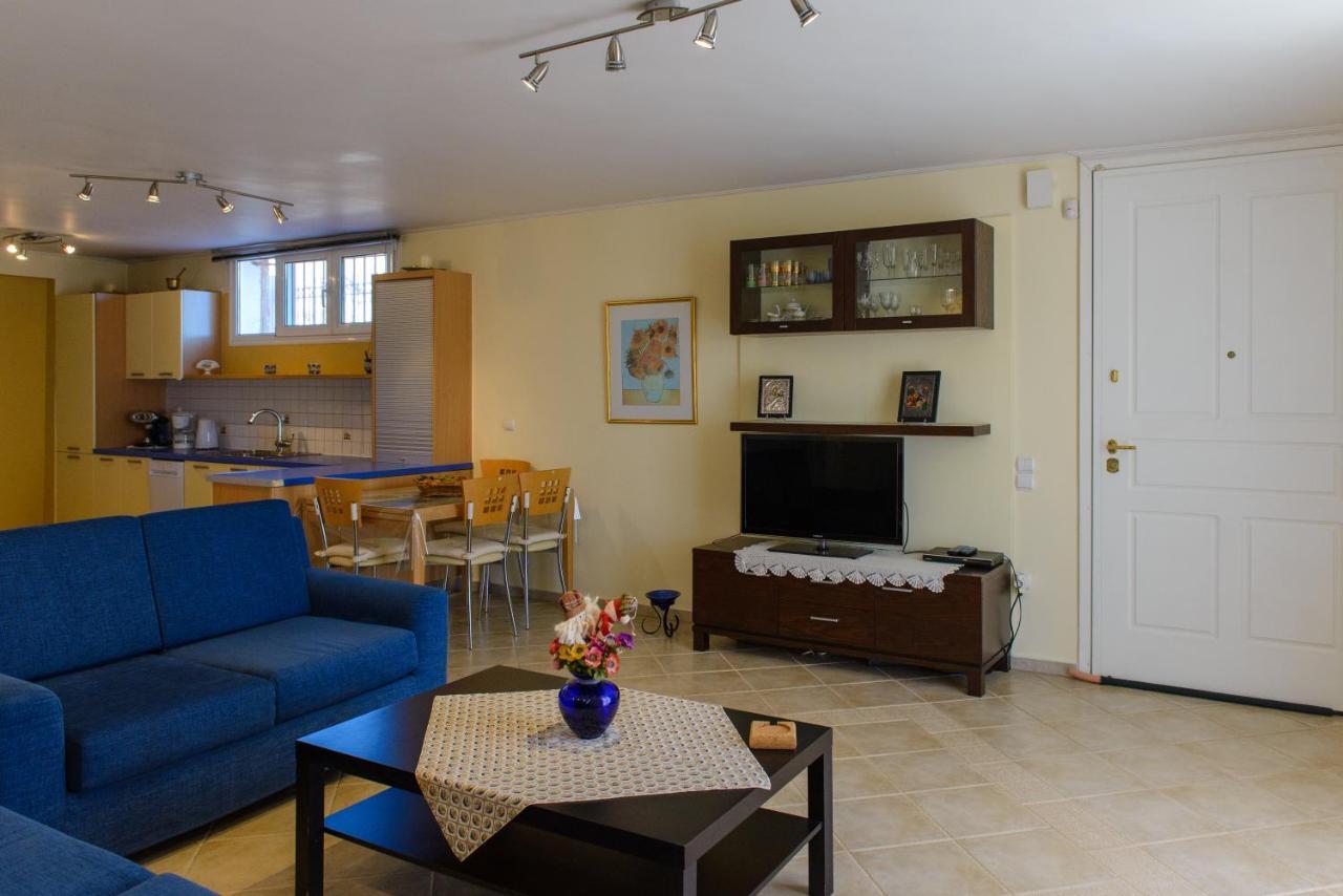 Artemis Riviera Villa Eksteriør bilde